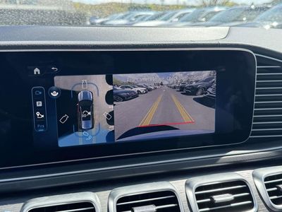 2026 Mercedes-Benz GLS — photo 27 view