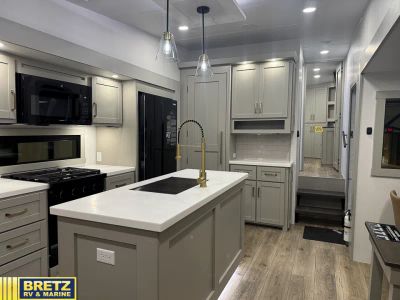2026 Brinkley Model Z - Photo 11