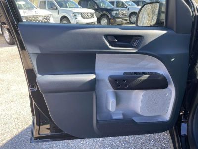 2026 Ford Maverick - Photo 15