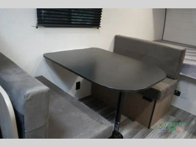 2027 Jayco Jay Flight SLX — photo 20 view
