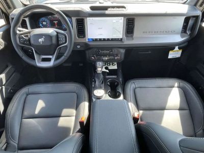2026 Ford Bronco — photo 11 view