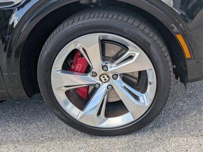 2020 Bentley Bentayga — photo 11 view