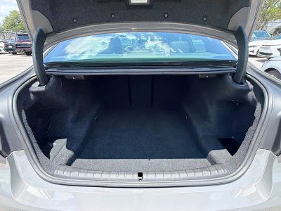 2021 BMW 5 Series — photo 11 view