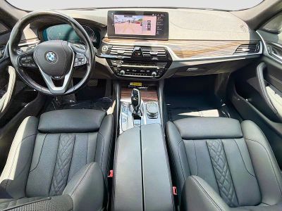2021 BMW 5 Series — photo 15 view