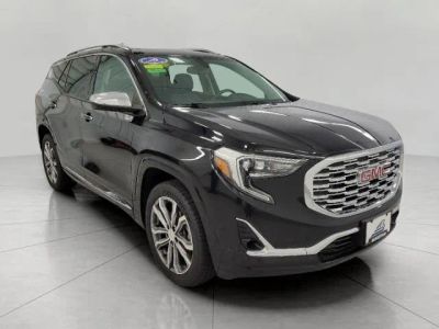 2019 GMC Terrain AWD 4dr Denali in Ebony Twilight Metallic — front three-quarter view