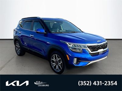 2022 Kia Seltos SX in Blue — front three-quarter view