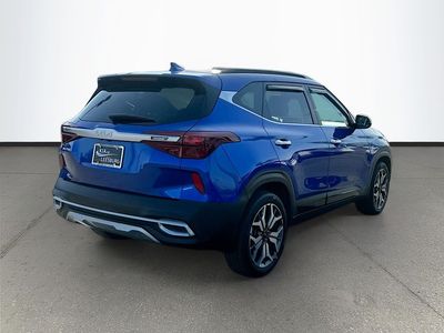 2022 Kia Seltos — photo 7 view
