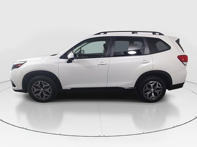 2023 Subaru Forester - Photo 4