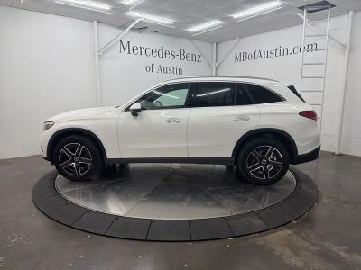 2026 Mercedes-Benz GLC - Photo 4