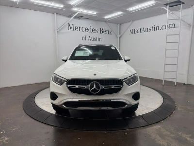 2026 Mercedes-Benz GLC - Photo 2