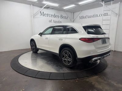2026 Mercedes-Benz GLC - Photo 5