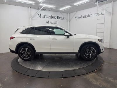 2026 Mercedes-Benz GLC - Photo 8