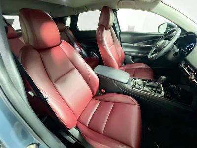 2025 Mazda CX-30 — photo 27 view