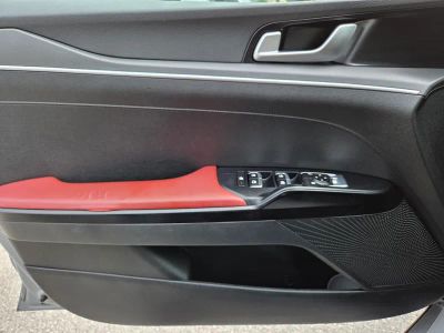 2023 Kia K5 — photo 23 view