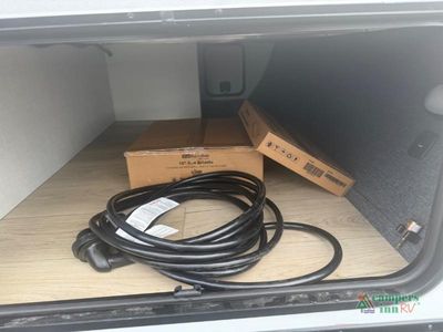 2026 Forest River RV Surveyor Legend — photo 10 view