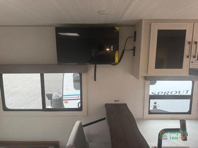 2026 Forest River RV Surveyor Legend — photo 21 view