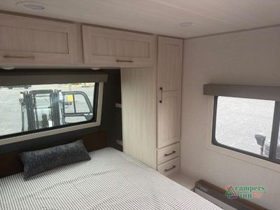 2026 Forest River RV Surveyor Legend — photo 20 view