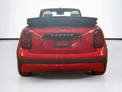 2026 MINI CONVERTIBLE — detail view