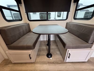 2026 Jayco Jay Feather Air - Photo 14
