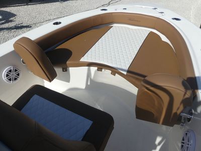 2026 Pioneer Islander 180 - Photo 10