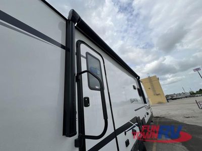 2025 Gulf Stream RV Yellowstone Ranch Edition - Photo 6