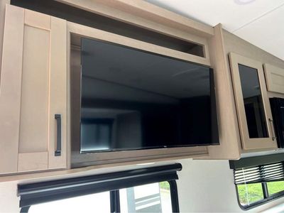 2026 Grand Reflection 150 Series - Photo 12
