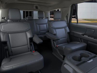2026 Ford Expedition - Photo 11