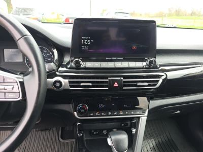 2023 Kia Seltos — photo 11 view