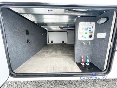 2026 Coachmen Brookstone - Photo 8