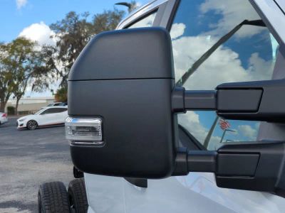 2026 Ford F-350SD — photo 12 view