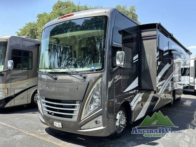 2022 Thor Motor Coach Miramar - Photo 3