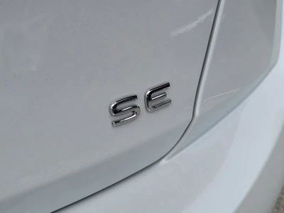 2024 Volkswagen Jetta — photo 8 view