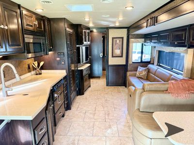 2015 Tiffin Motorhomes Open Road Allegro - Photo 8