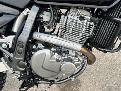 2026 Suzuki DR650S - Photo 9
