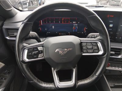 2024 Ford Mustang - Photo 12