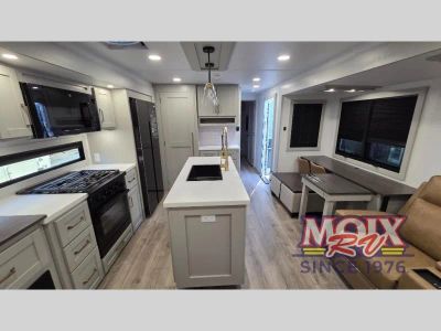 2026 Brinkley Model Z Air - Photo 4