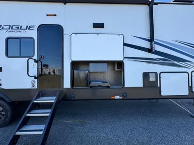 2021 Forest River RV Vengeance Rogue Armored - Photo 10