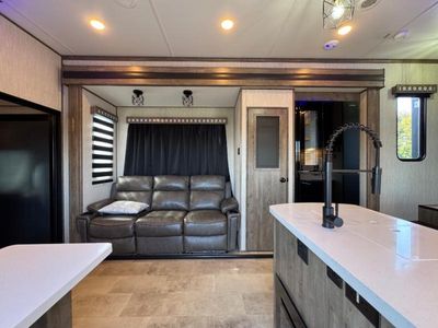 2021 Forest River RV Vengeance Rogue Armored - Photo 54