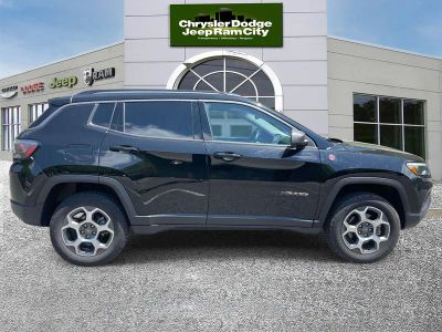 2022 Jeep Compass — detail view