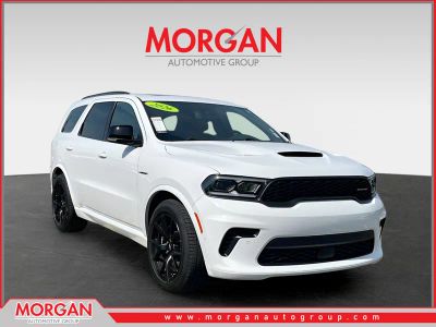 2026 Dodge Durango GT Plus HEMI V8 in White — front three-quarter view