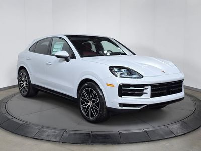 2026 Porsche Cayenne Coupe - Photo 9