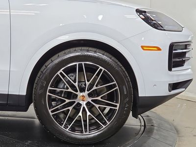 2026 Porsche Cayenne Coupe - Photo 11
