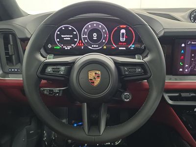 2026 Porsche Cayenne Coupe - Photo 14