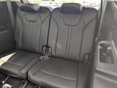 2026 Kia Sorento Hybrid — photo 17 view