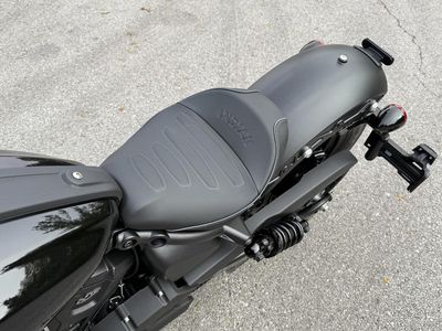 2026 Indian Motorcycle Scout Sixty Bobber Black Metallic - Photo 11