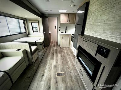 2026 Coachmen Catalina Legacy Edition - Photo 4