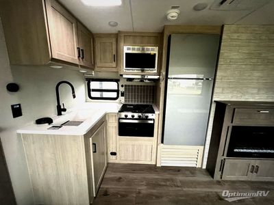 2026 Coachmen Catalina Legacy Edition - Photo 8