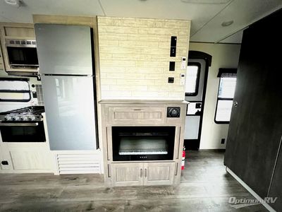 2026 Coachmen Catalina Legacy Edition - Photo 6
