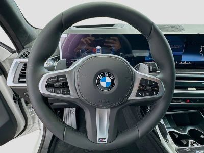 2026 BMW X7 — photo 8 view