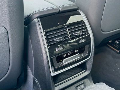2026 BMW X7 — photo 18 view